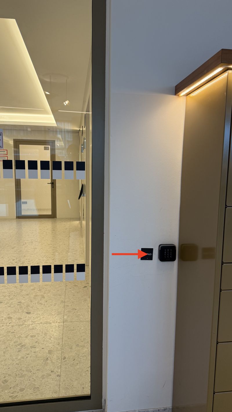 Keypad vor den Liften